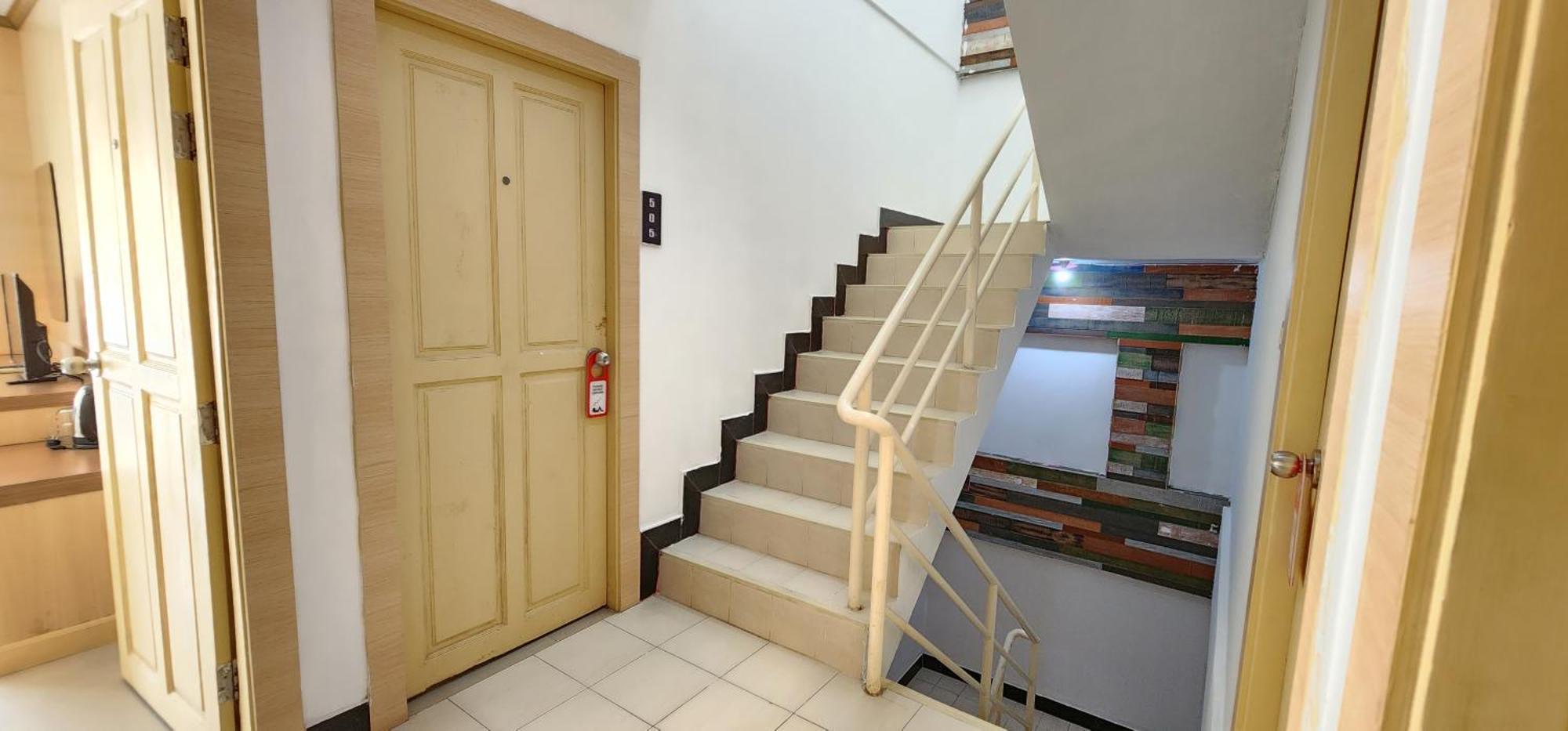 Eden Park Hotell Patong Eksteriør bilde